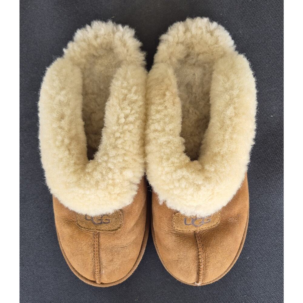 UGG Australia Cozy Slippers Size 9 - Picture 2 of 15